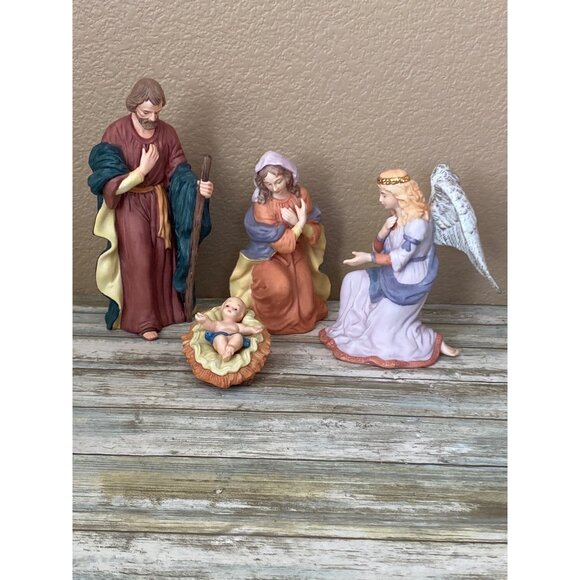 Kirkland Signature Nativity Figures #75177 - Holy Family & Angel Replacement Set - Picture 1 of 16